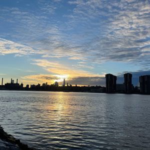 Meet your Posher, Bingying